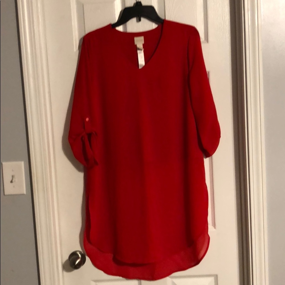 Chico’s red long sheer with built-in tank